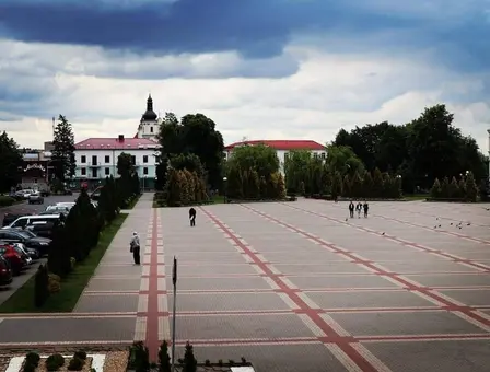 Квартира посуточно Пинск, пл. Ленина 4 — фото интерьера