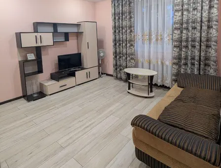 Studio apartment for daily rent in Pinsk, Kleshcheva St. 27
