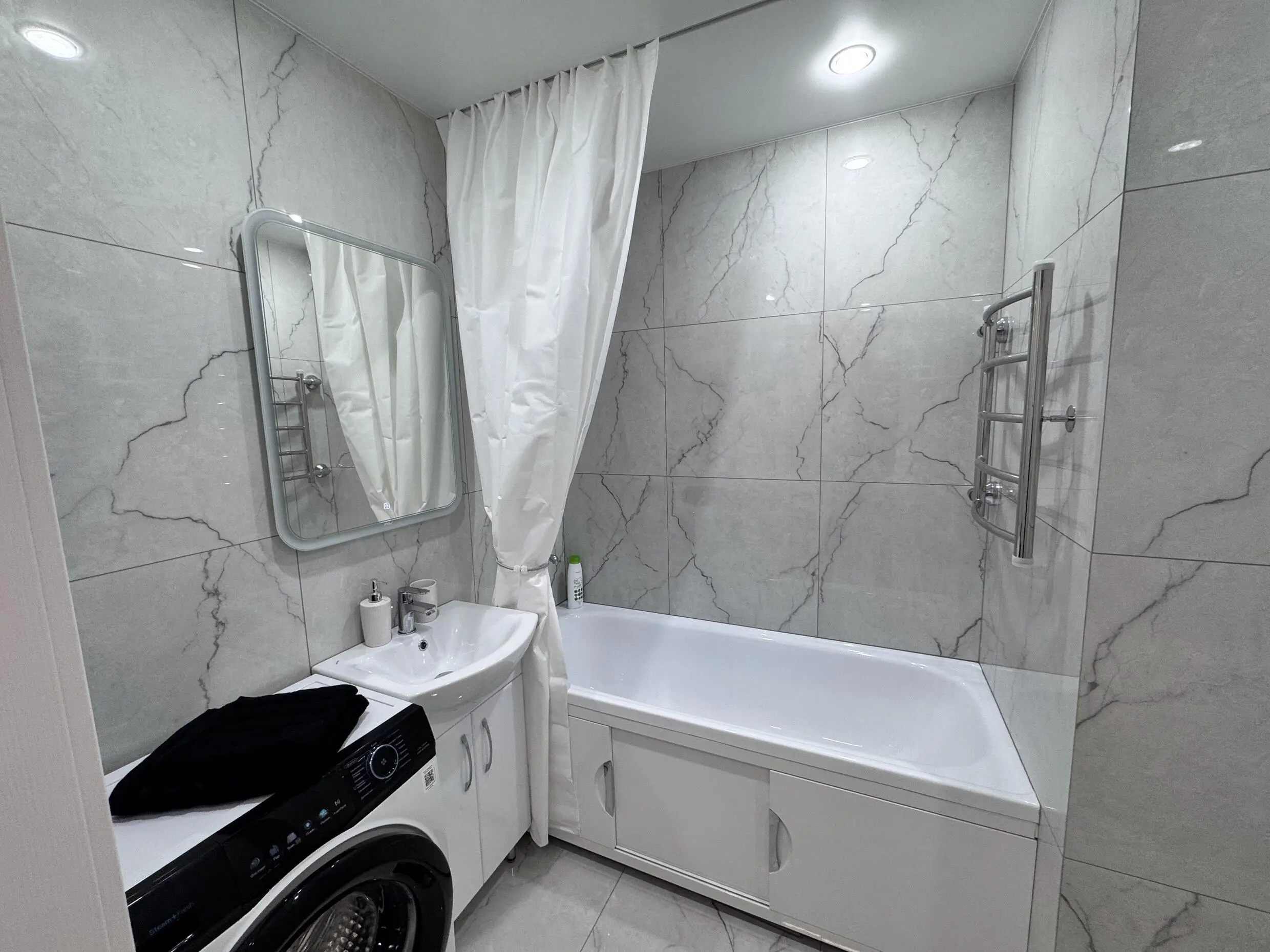 Apartment for daily rent, Pinsk, Pervomaiskaya St. 55 — interior photo