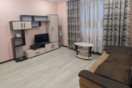 Studio apartment for daily rent in Pinsk, Kleshcheva St. 27